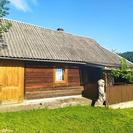 Starovitska Hata - Ethno-Cottage Werchowyna Exterior foto