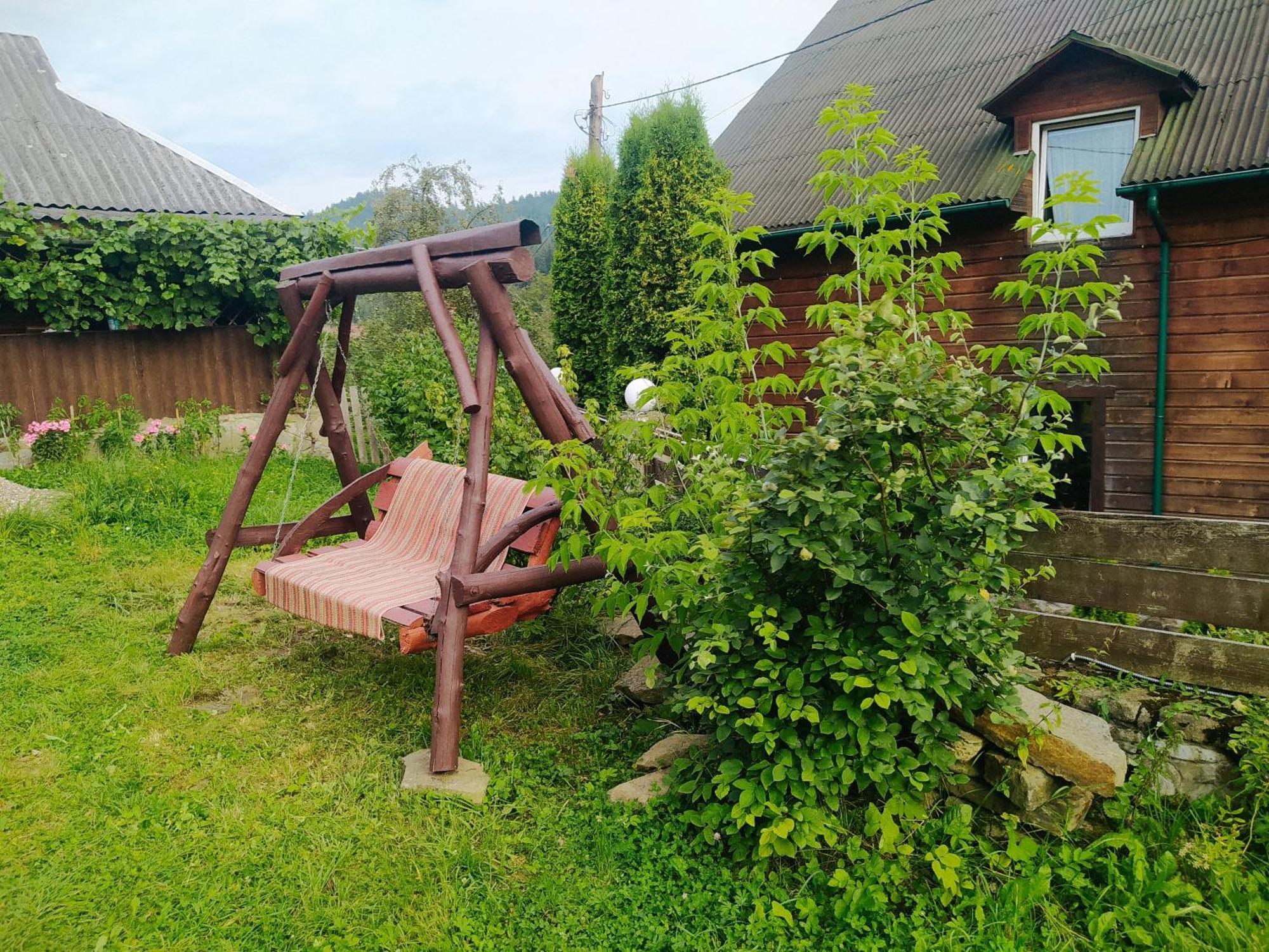 Starovitska Hata - Ethno-Cottage Werchowyna Exterior foto